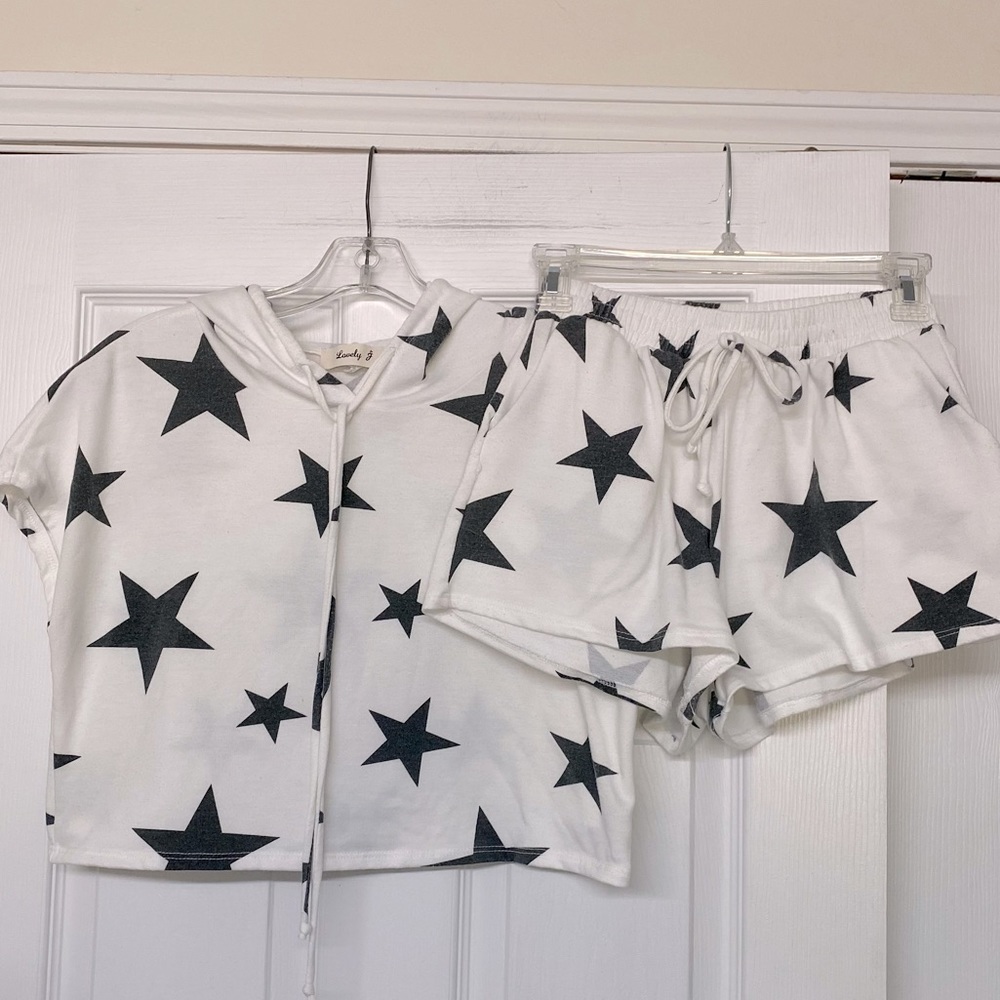 Two Piece Set Star Print French Terry Cropped Sweatshirt Pull On Shorts Sz S